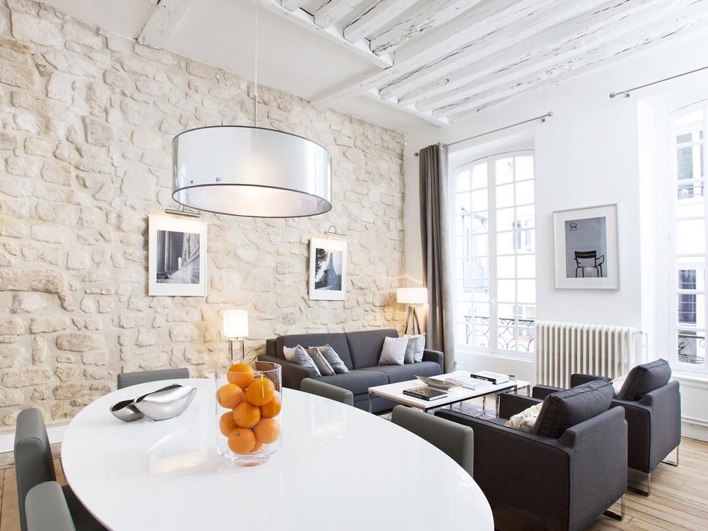 Livinparis - Luxury 2 Bedrooms Le Marais I Rum bild