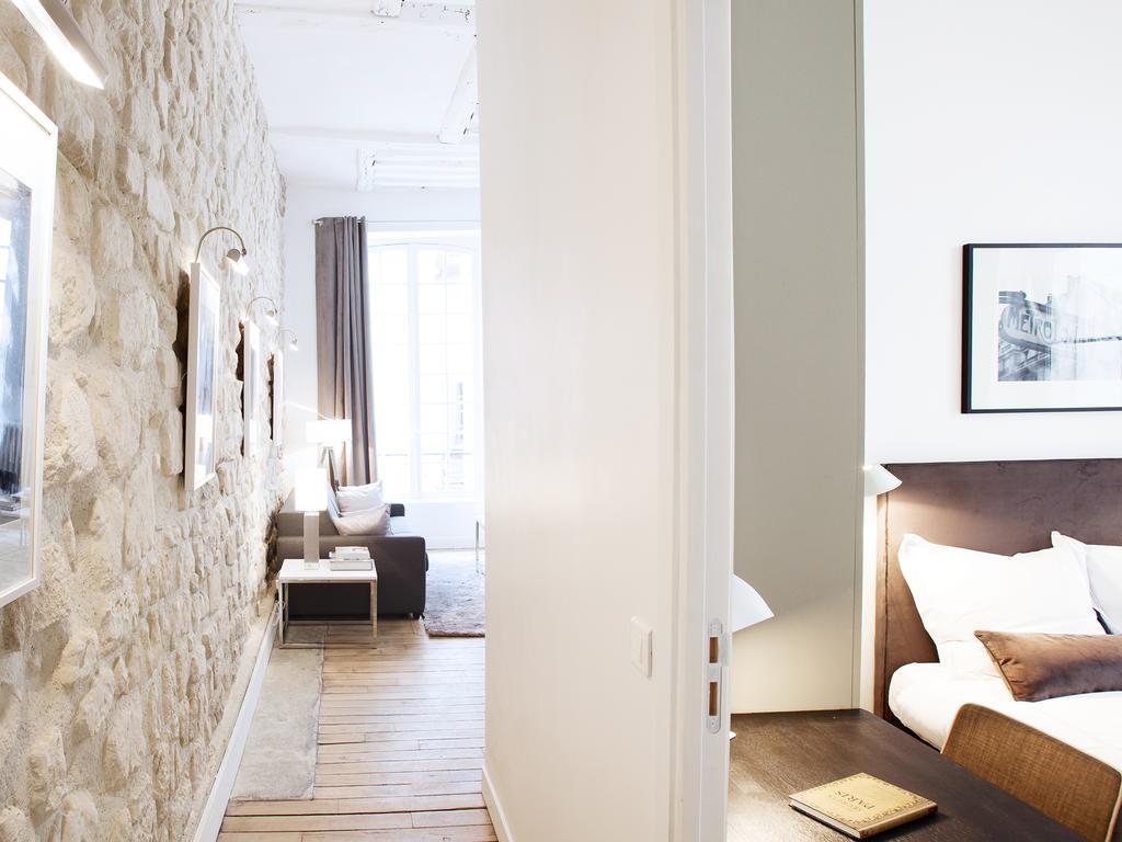 Livinparis - Luxury 2 Bedrooms Le Marais I Rum bild