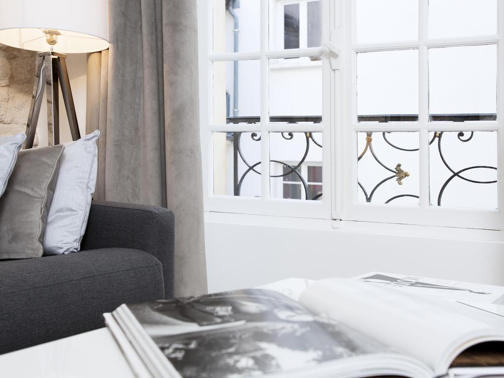 Livinparis - Luxury 2 Bedrooms Le Marais I Rum bild